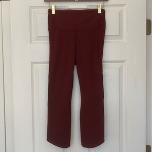 Lululemon Maroon Crop
